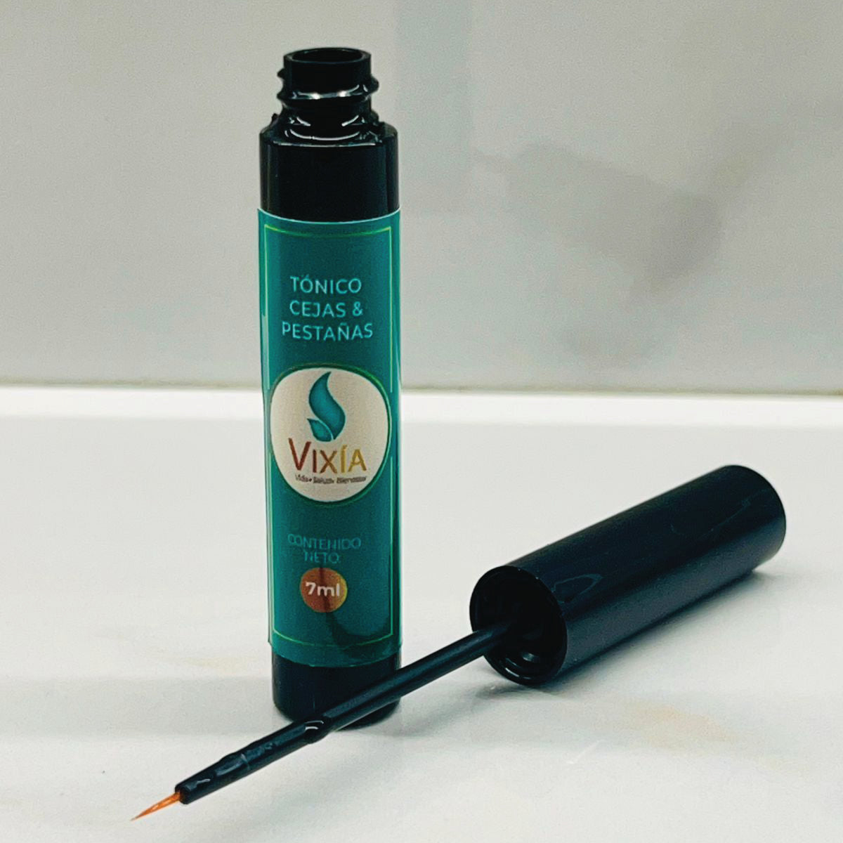 Tónico cejas y pestañas VIXÍA 7 ml con aplicador tipo Pincel